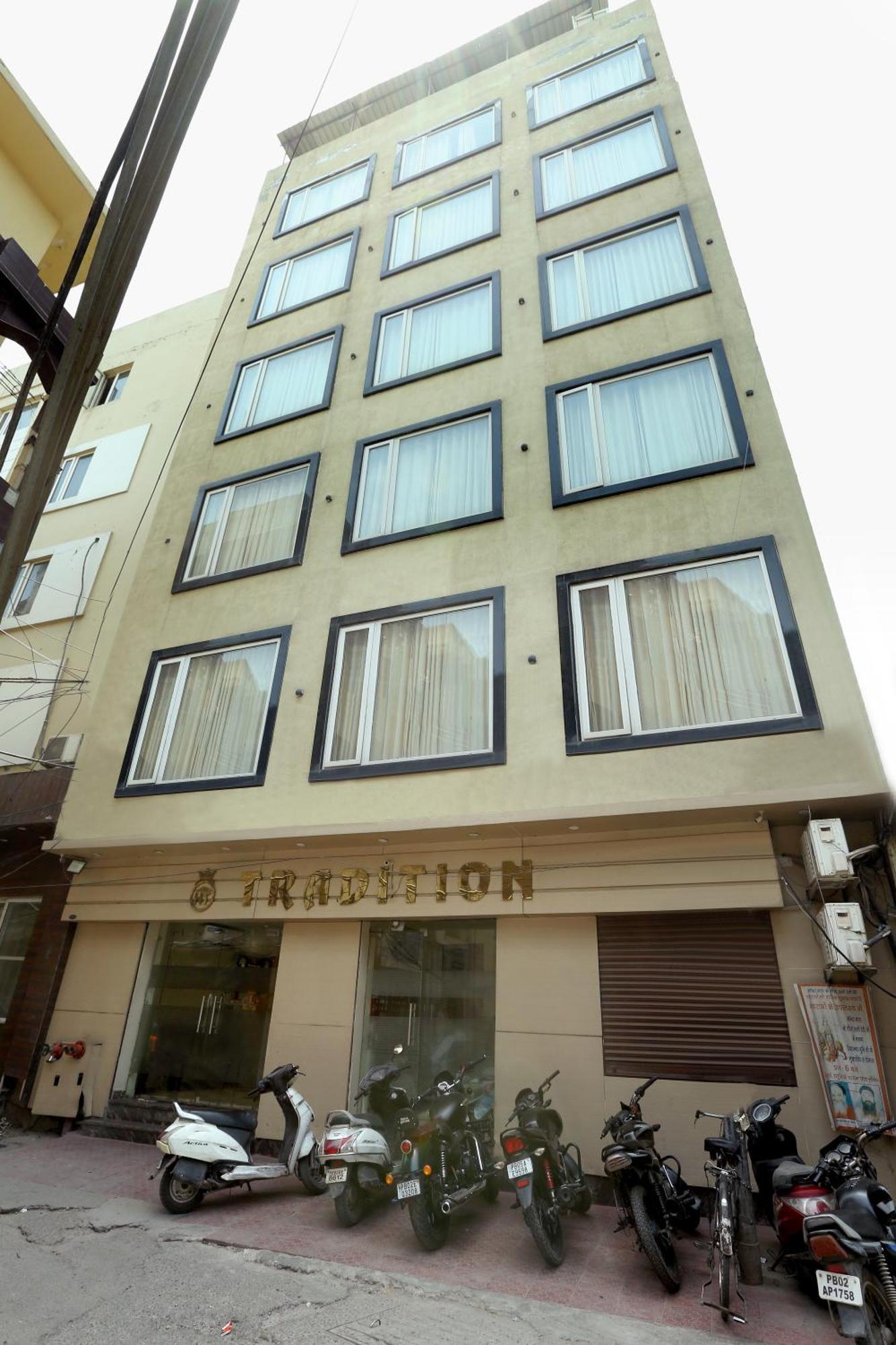 Hotel Tradition Heritage Walk Amritsar Exterior photo